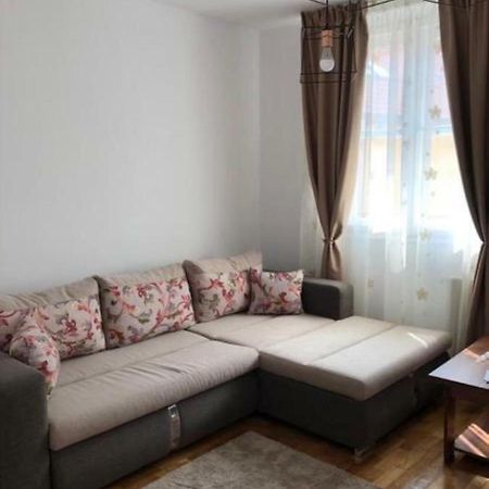 Casa Alise-Luise Apartment Brasov Bagian luar foto