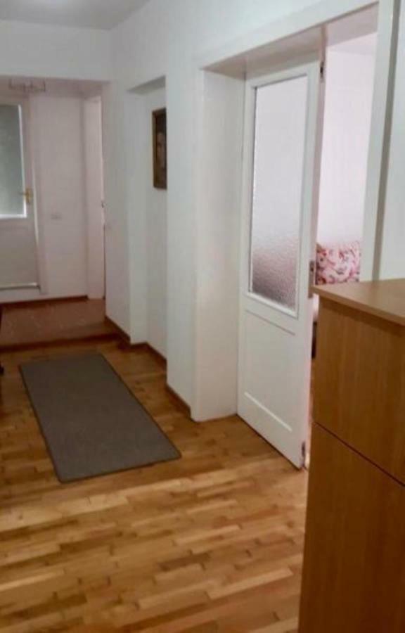 Casa Alise-Luise Apartment Brasov Bagian luar foto